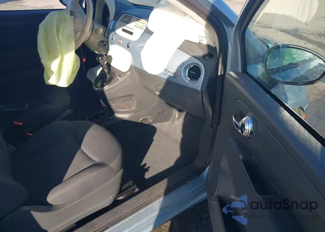 2015 Fiat 500C Pop z USA, uszkodzony, nr VIN 3C3CFFDR7FT507999